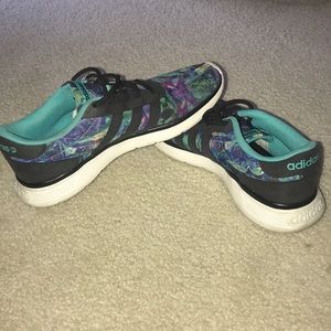 Adidas Neo sneakers